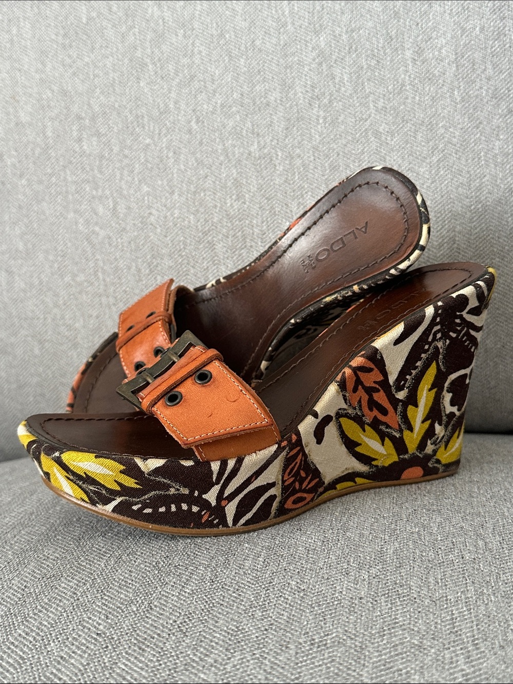 Aldo Floral Print Wedge Sandals Heels Orange Brown